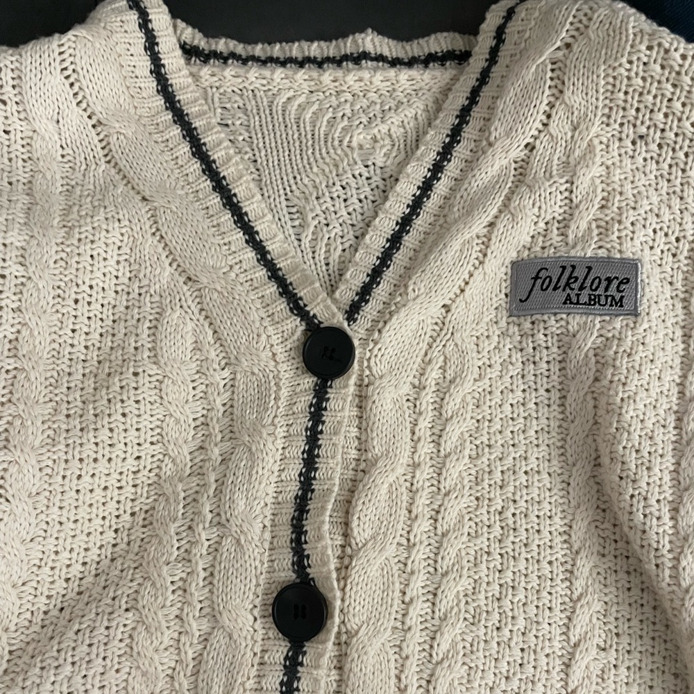 Taylor Swift cardigan